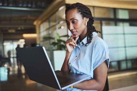 Global HR manager researching payroll tax in Fiji