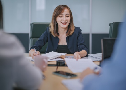 Global HR manager explaining work visas in Central African Republic