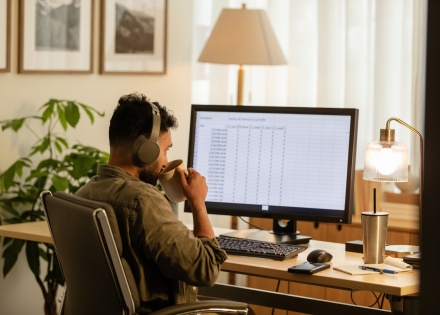 Business owner lessening the impacts of tariffs with an EOR