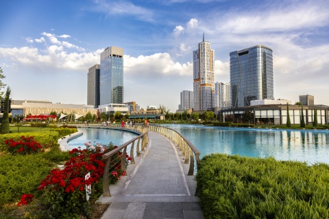  Sunny view of Tashkent City Park, Uzbekistan